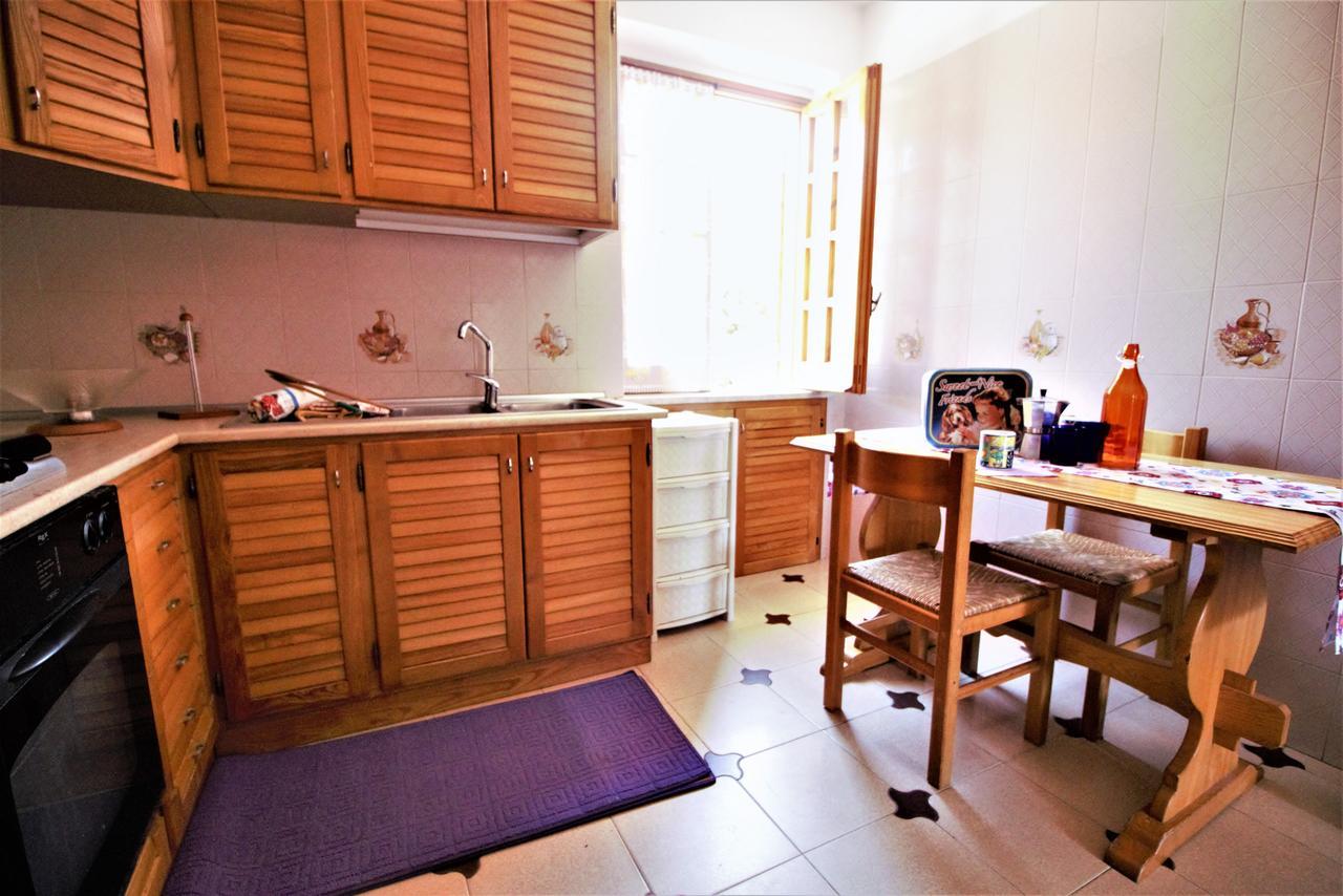 Holidaycasa Leone - Con Posto Auto A 200Mt Dal Mare Sperlonga Exterior foto